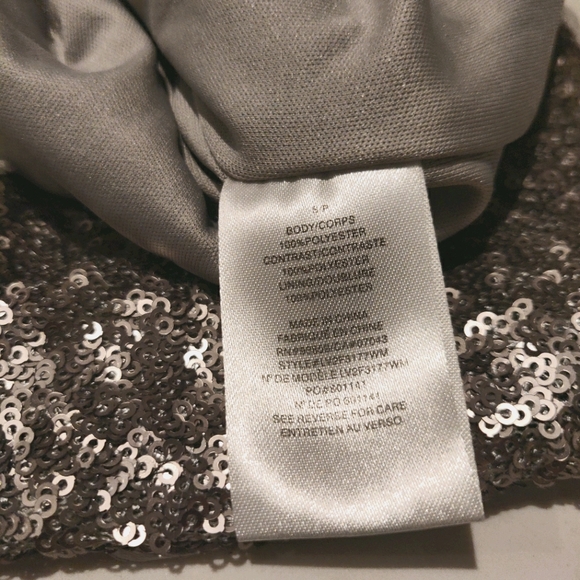 Olive & Oak sequin skirt - Picture 7 of 7